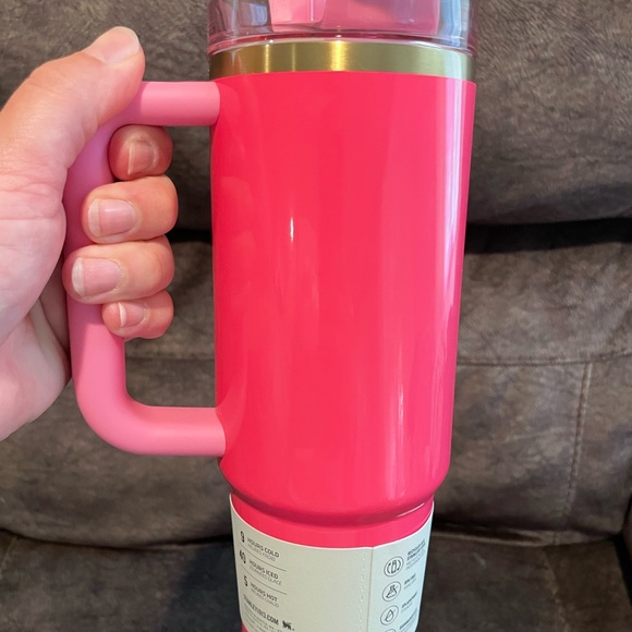💗STANLEY PINK PARADE 30 oz💗 I have 2 available!!NWT - Picture 2 of 6